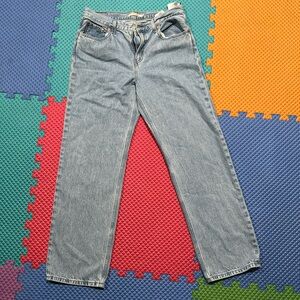 Levi Low Pro Straight